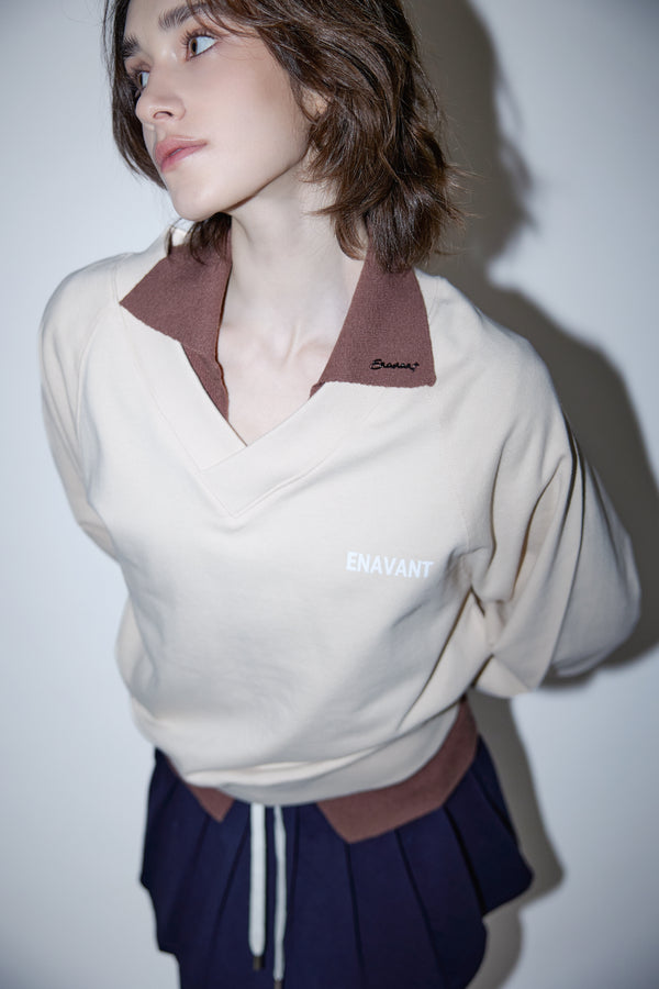 Enavant DYLAN V-NECK SWEATSHIRT in the color Coconut Beige