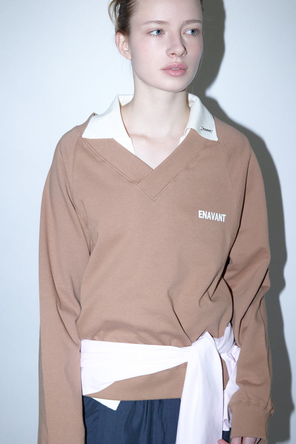 Enavant DYLAN V-NECK SWEATSHIRT in the color Tan