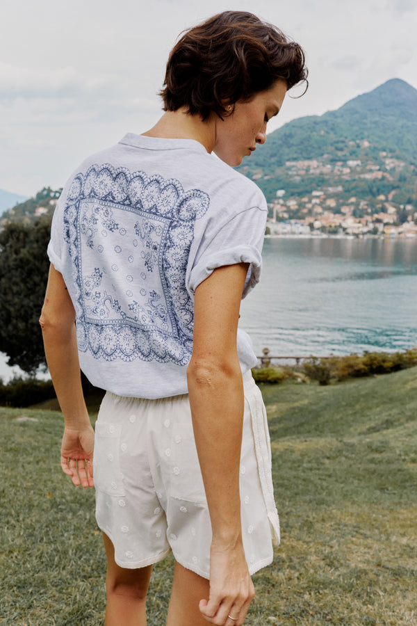 Enavant ENAVANT scarf printed t-shirt in the color Melange Gray
