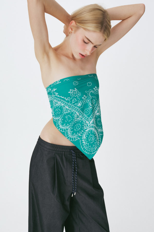 Enavant Graphic lace scarf in the color Green