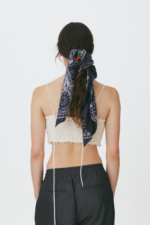 Enavant Graphic lace scarf in the color Navy