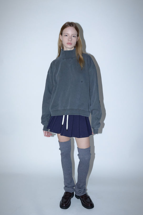 Enavant KNEE-HIGH LEG WARMER in the color Charcoal