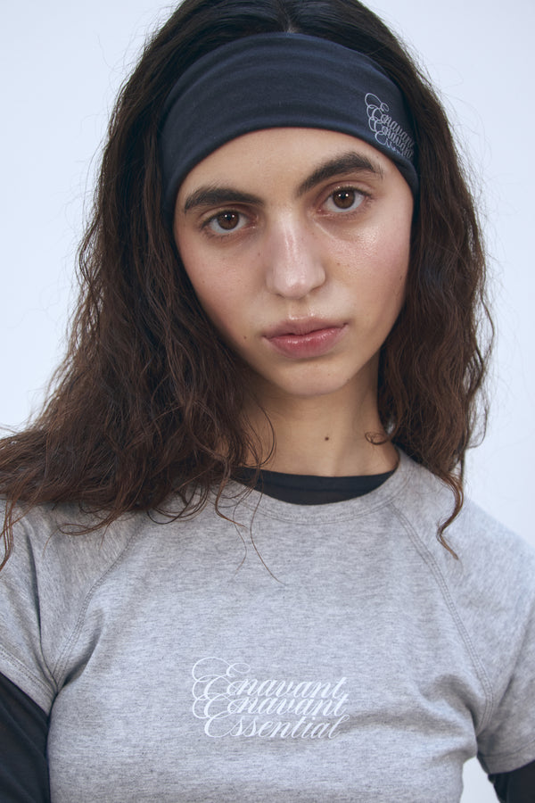 Enavant HEADBAND in the color Charcoal