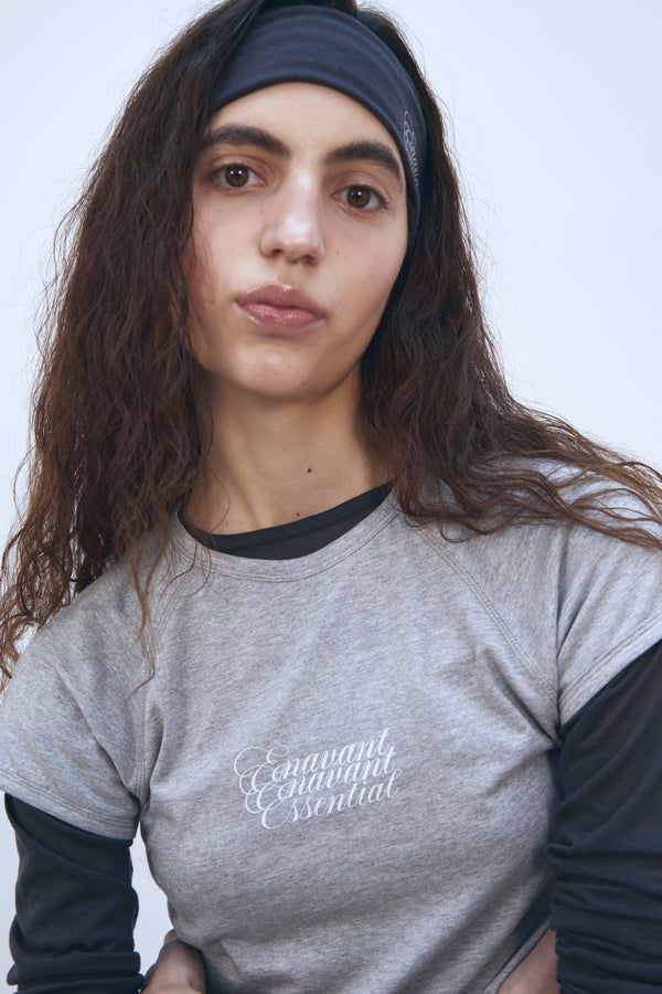 Enavant HEADBAND in the color Charcoal