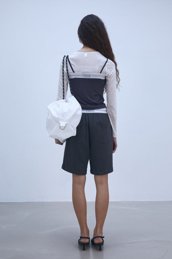 Enavant BERMUDA MIDI PANT in the color Charcoal