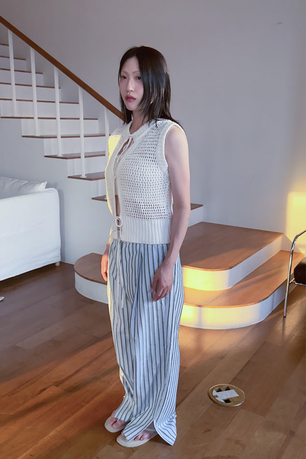 Enavant Knit button-up vest in the color Cream