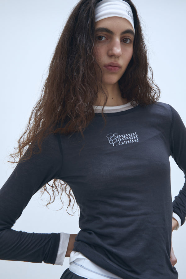 Enavant SLIM LONG-SLEEVE TOP in the color Charcoal