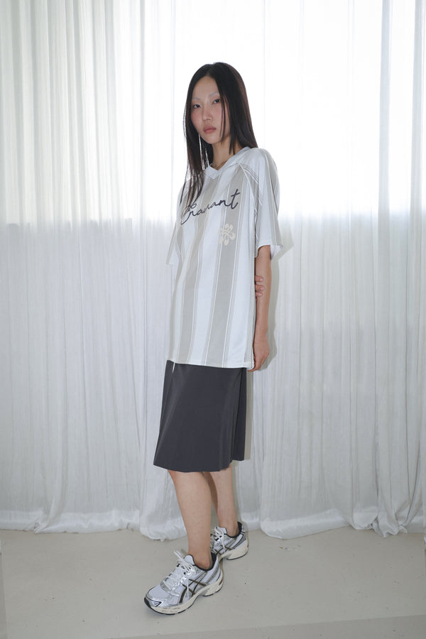 Enavant Track top in the color Silver Striped
