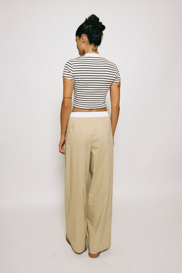 Enavant ALEX WIDE LEG PLEATED PANT in the color Beige