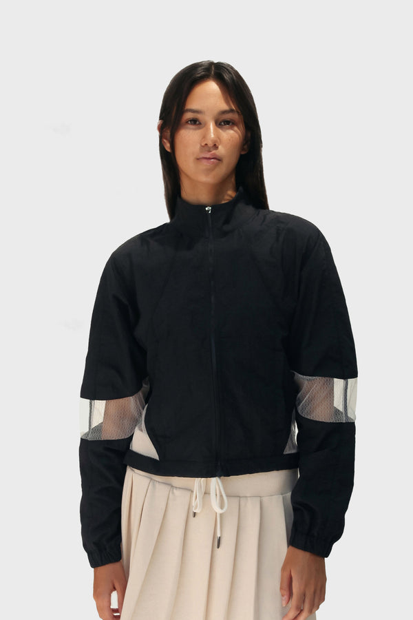 Enavant BRISA LIGHTWEIGHT JACKET in the color Black