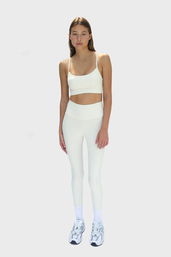 Enavant COVE LEGGING in the color White Sand