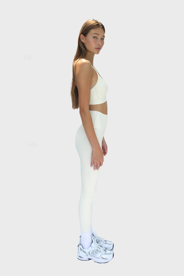 Enavant COVE LEGGING in the color White Sand