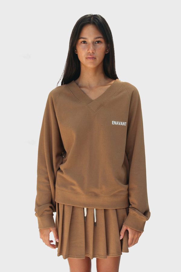 Enavant DYLAN V-NECK SWEATSHIRT in the color Tan