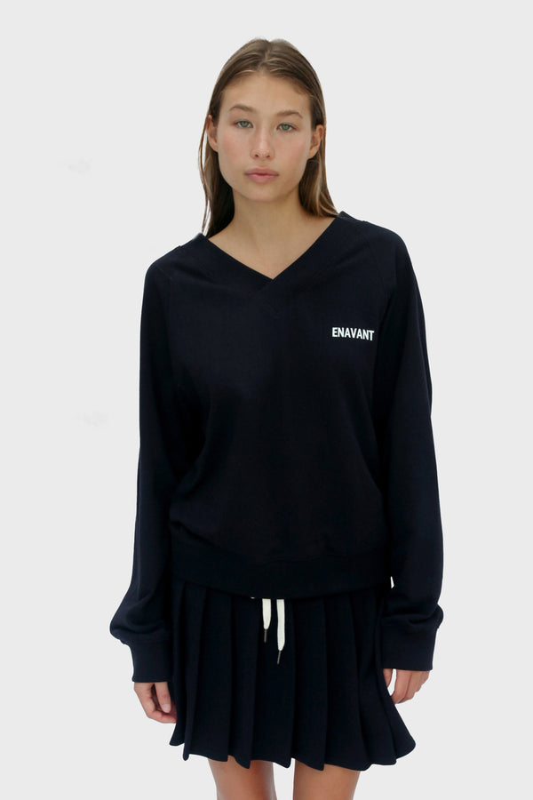 Enavant DYLAN V-NECK SWEATSHIRT in the color Navy