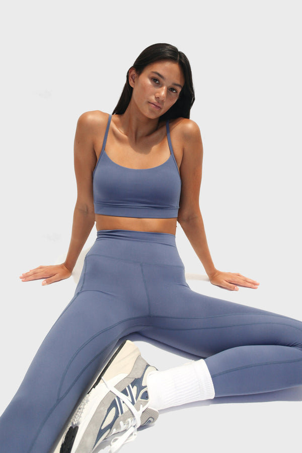 Enavant KAI LEGGING in the color Dutch Blue