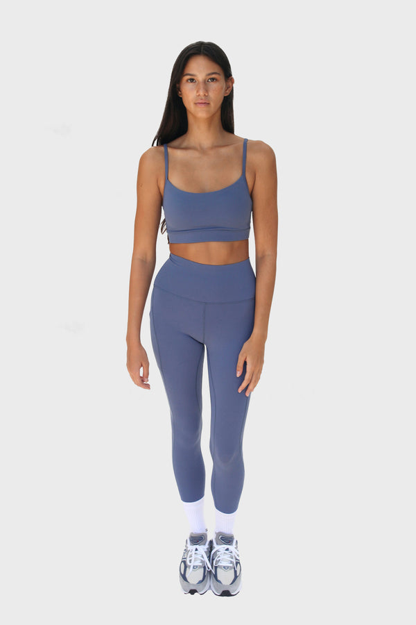 Enavant KAI LEGGING in the color Dutch Blue