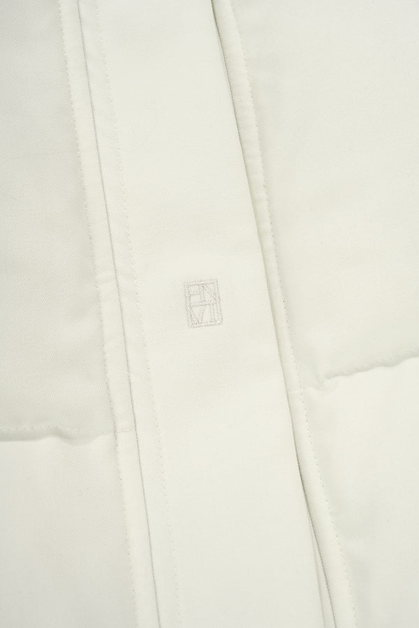 Enavant DOWN PUFFER JACKET in the color Ivory