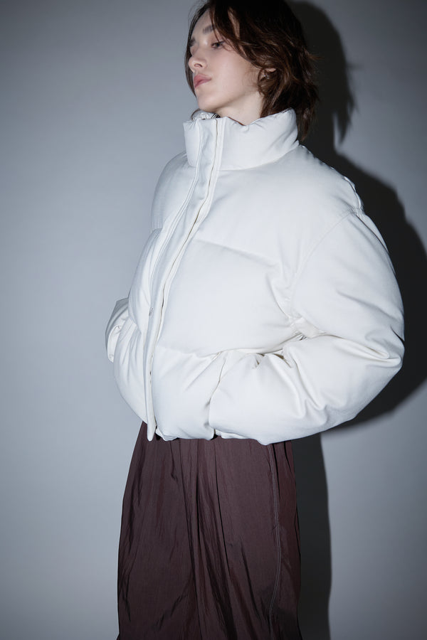 Enavant DOWN PUFFER JACKET in the color Ivory