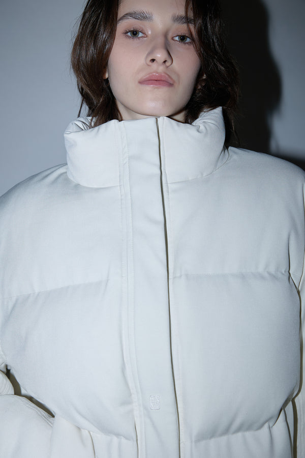 Enavant DOWN PUFFER JACKET in the color Ivory