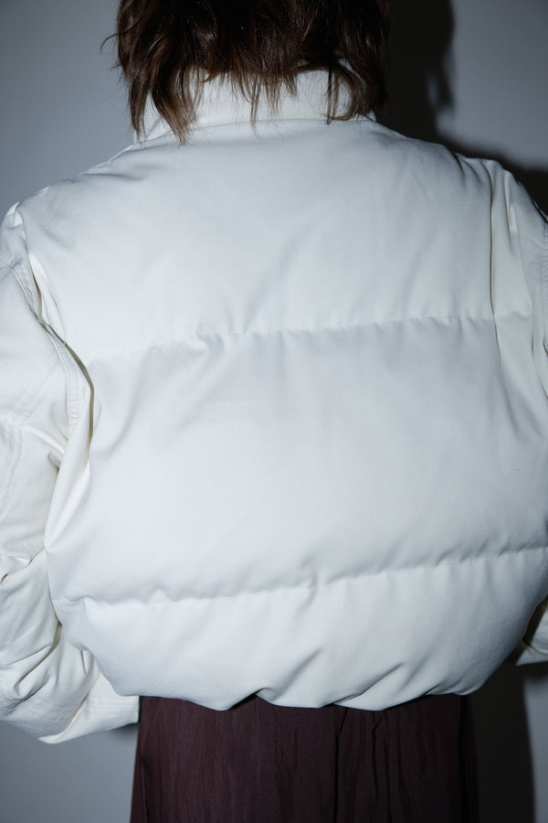 Enavant DOWN PUFFER JACKET in the color Ivory