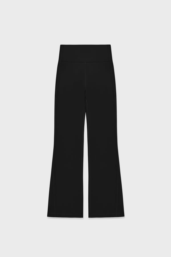 Enavant LEILA FLARE PANT in the color Black