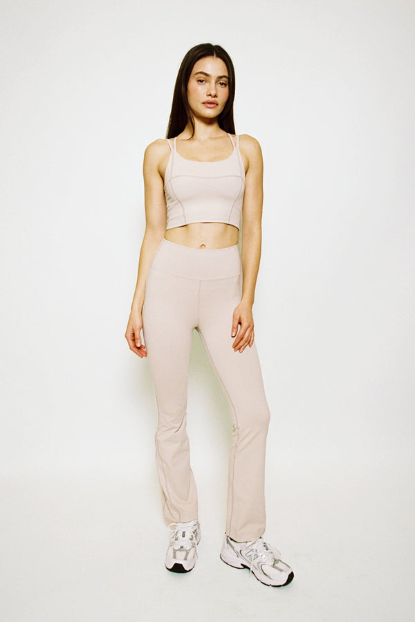 Enavant LEILA FLARE PANT in the color Beige