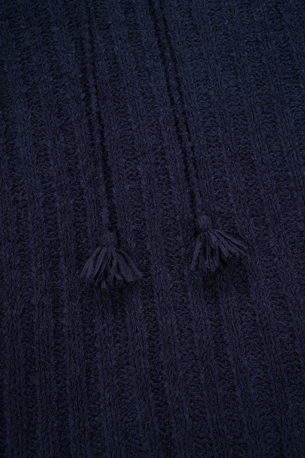 Enavant OVERSIZED KNIT HOODIE in the color Navy