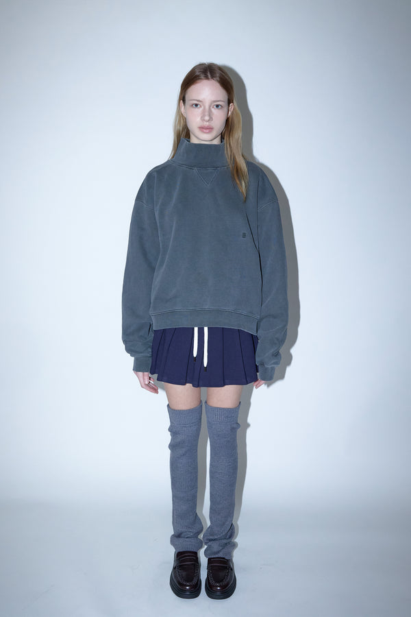 Enavant OVERSIZED HIGH-NECK SWEATSHIRT in the color Charcoal Navy