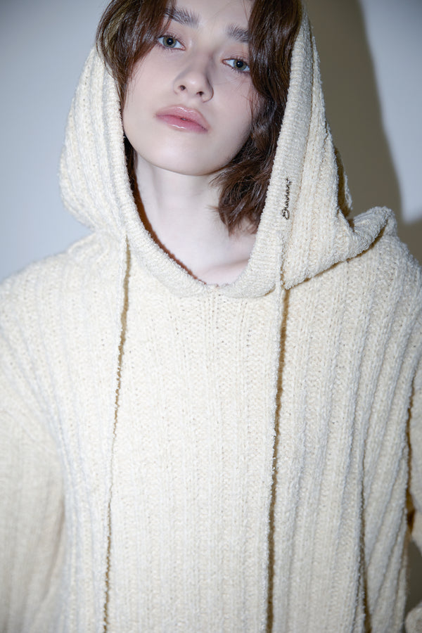 Enavant OVERSIZED KNIT HOODIE in the color Beige