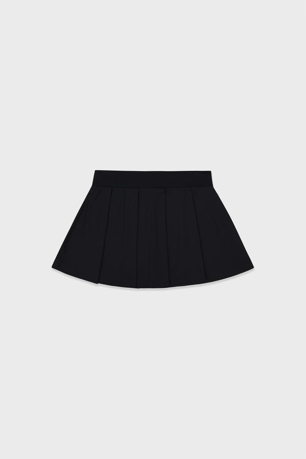 Enavant RITZ PLEATED SKORT in the color Black