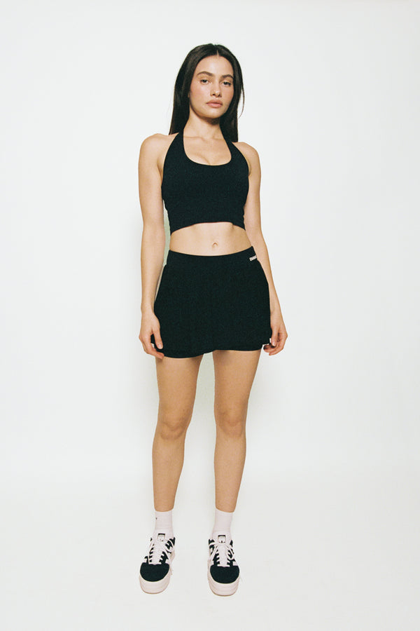 Enavant RITZ PLEATED SKORT in the color Black