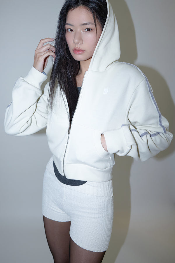 Enavant SIDE TRIM ZIP-UP HOODIE JACKET in the color Cream