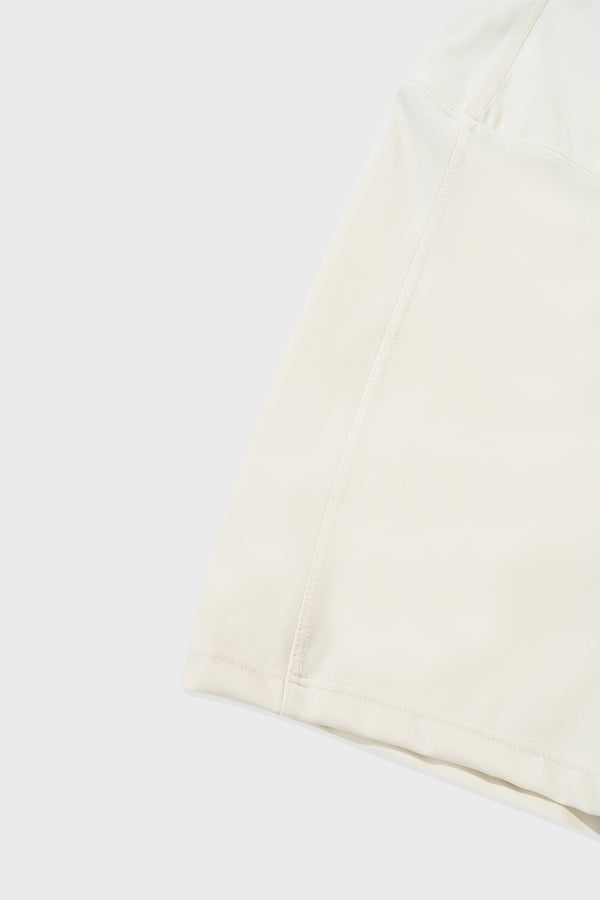 Enavant LANA BIKER SHORT 2.0 in the color White Sand