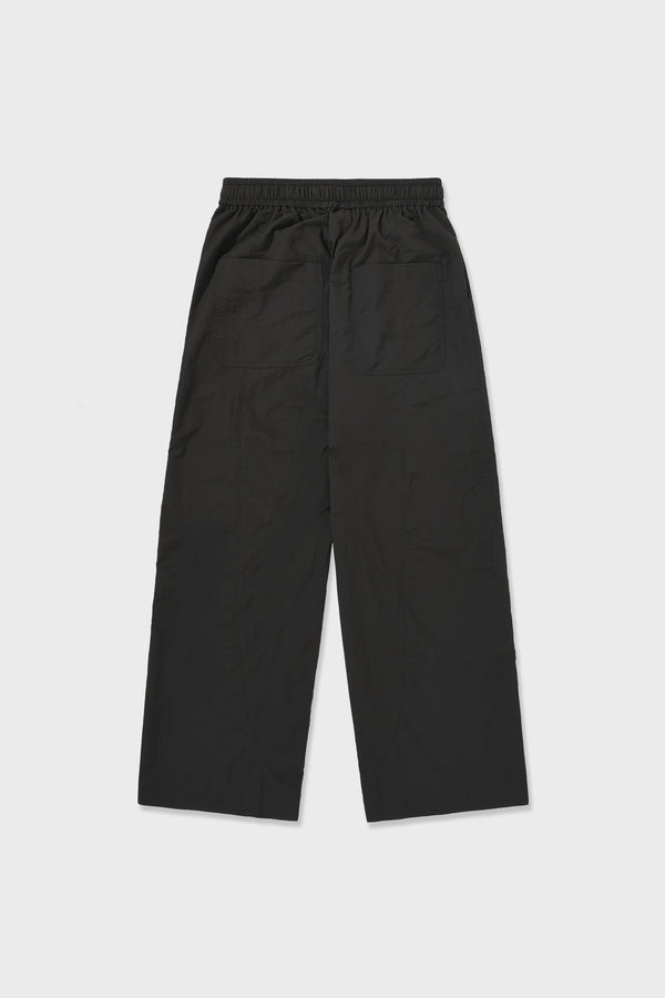 Enavant MURPHY WIDE LEG PANT in the color Dark Gray