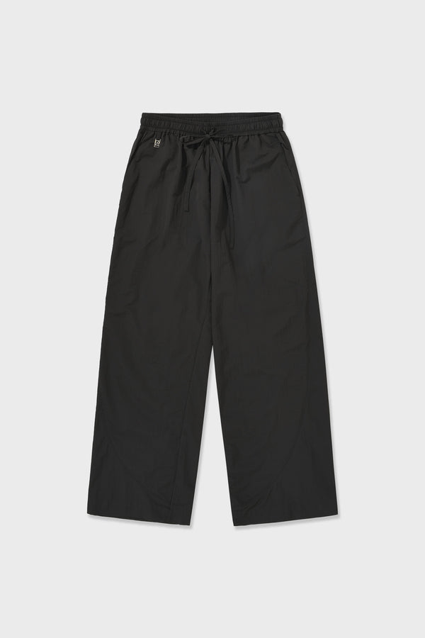 Enavant MURPHY WIDE LEG PANT in the color Dark Gray